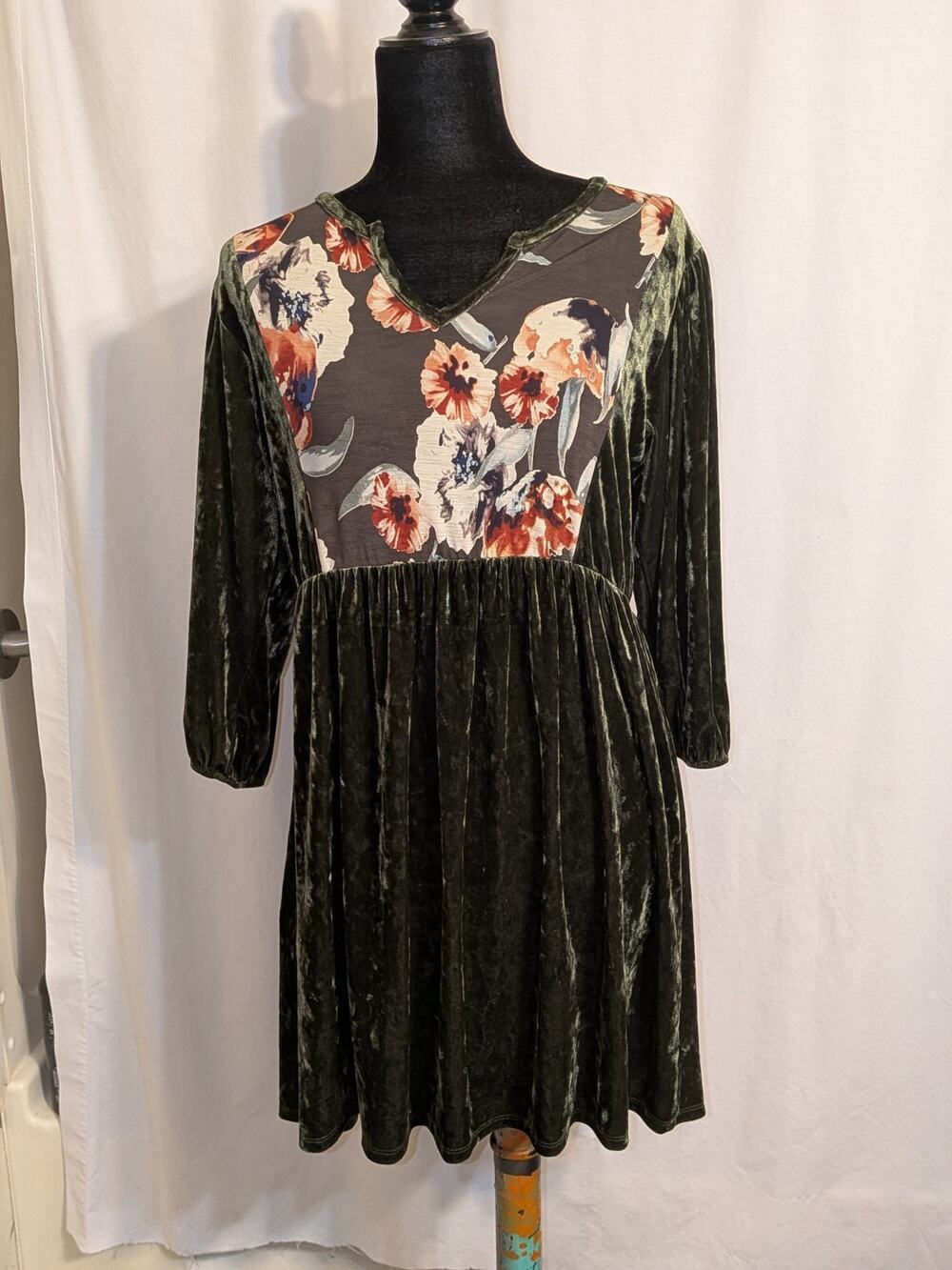 EGY Dark Green Crushed Velvet Tunic Style Forest Fairy Dess Sz XL